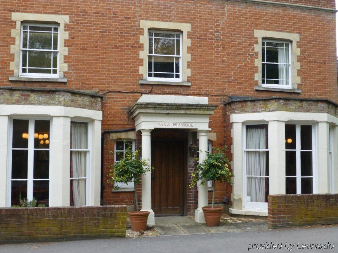 Waterloo Hotel Crowthorne Eksteriør bilde