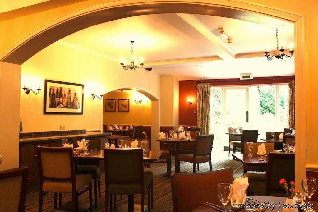 Waterloo Hotel Crowthorne Restaurant bilde