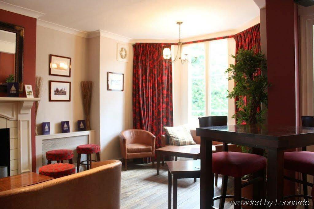 Waterloo Hotel Crowthorne Rom bilde
